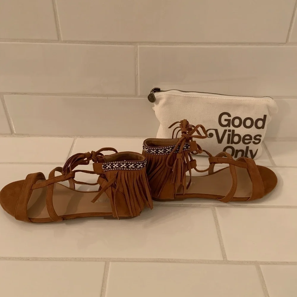 Via Pinky Fringed Sandals-NWT